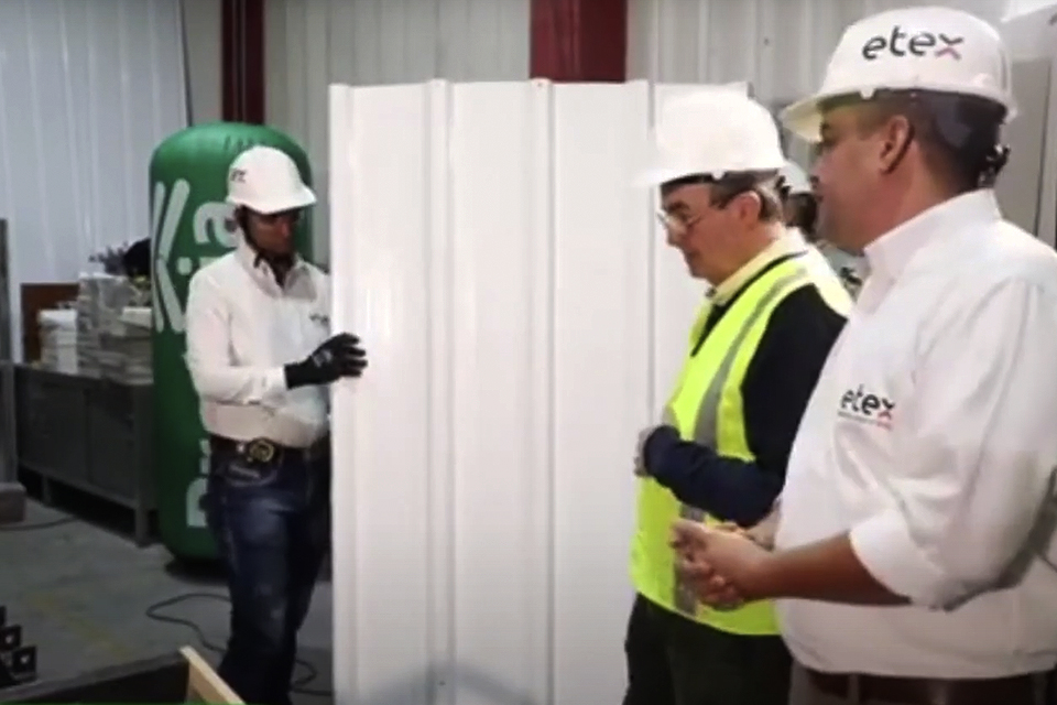 Capacitación Práctica Teja Proteja PVC 100% Virgen